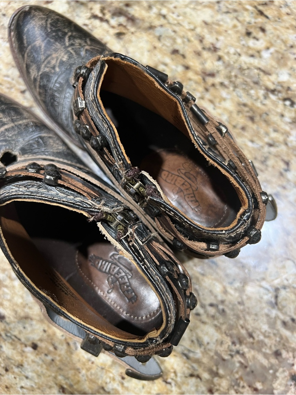 Freebird Saloon Croc Embossed Distressed Black Western Ankle Boots 9 - Picture 7 of 11